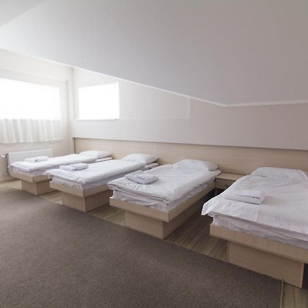 Zinedine Sport-Hotel Uzhhorod Quarto foto