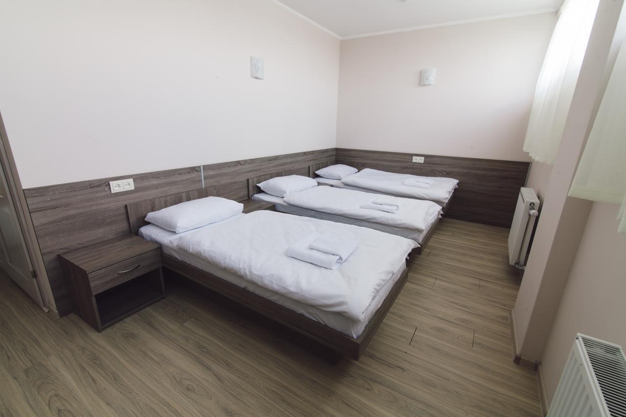 Zinedine Sport-Hotel Uzhhorod Quarto foto